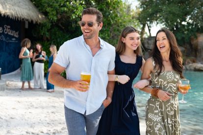 Discovery Cove: Paradise Nights Admission - Adult (10+)
